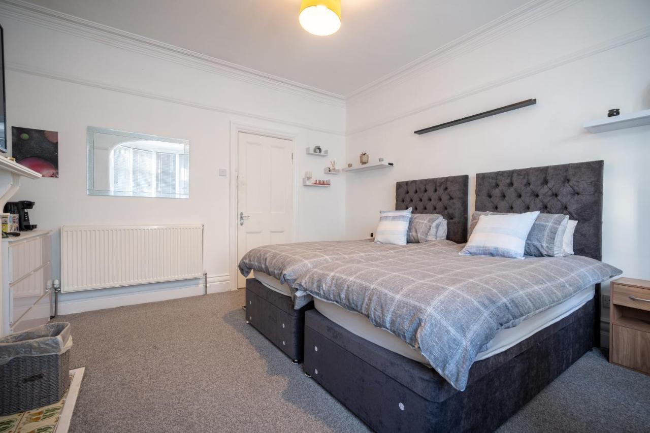 Cavendish Cat And Gaming House Apartment Blackpool Exterior photo